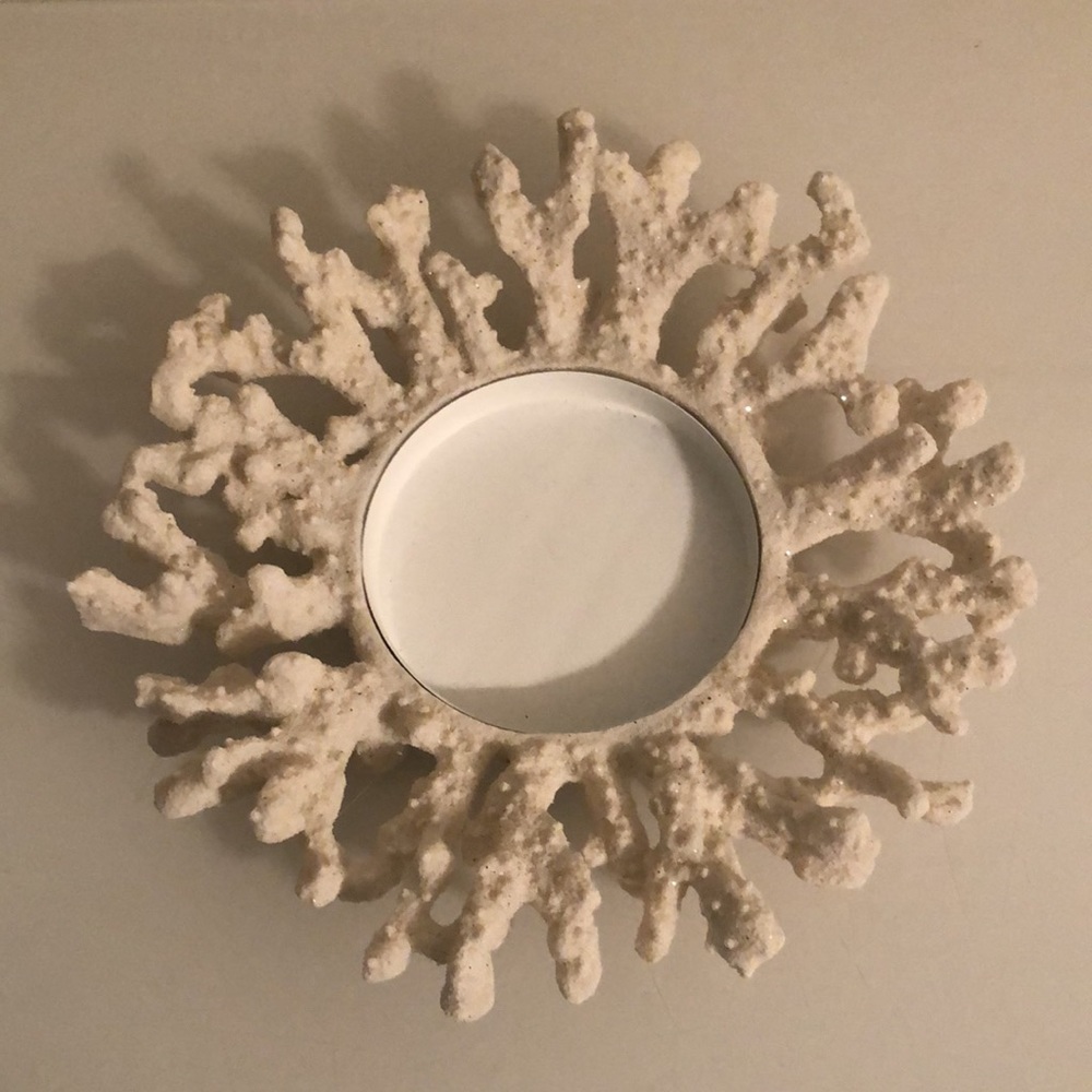 Two White Coral Candle Holders - Picture 3 of 3